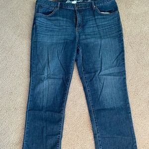 Eddie Bauer crop jeans